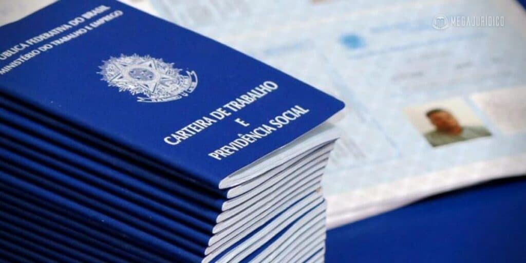 Fim da Carteira de Trabalho: A extinção de documento CRUCIAL dos brasileiros e o substituto já em VIGOR