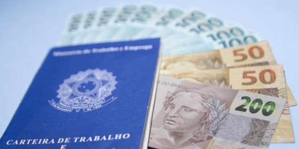NOVO valor do salário mínimo para 2024: Chega notícia mais esperada e trabalhadores fazem FESTA hoje (15)