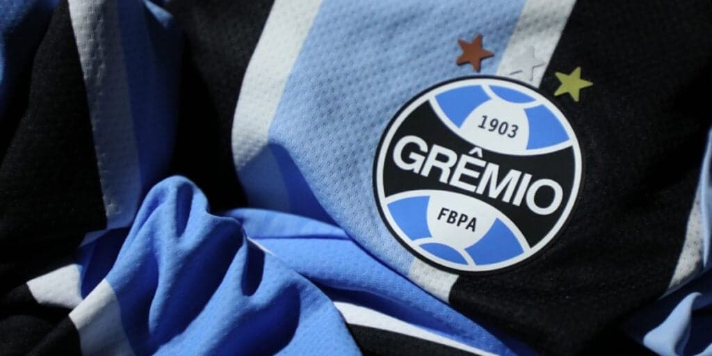"Hoje encerro um grande ciclo": Demissão é confirmada às pressas no Grêmio e Imortal corre por novo técnico