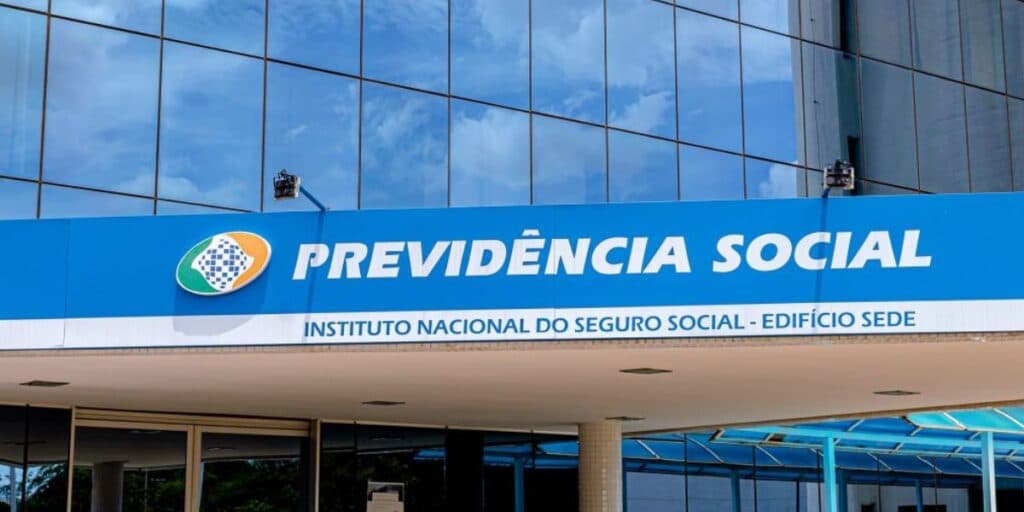 ALERTA: INSS emite comunicado e confirma que milhões de aposentados estão ISENTOS deste temido imposto