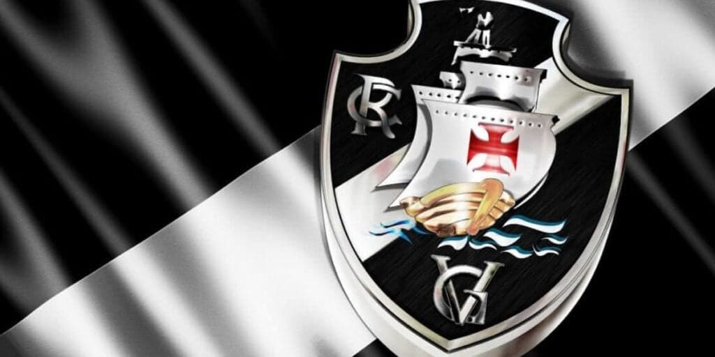 R$58 milhões: Pedrinho prepara contratação de meio-campista no Vasco para 2º semestre