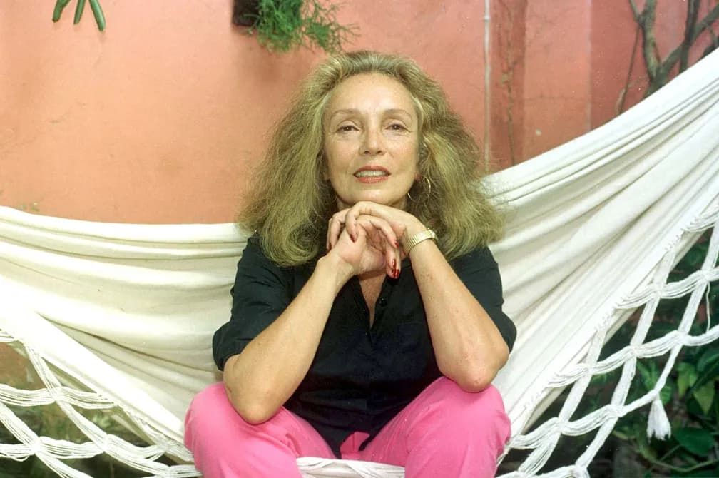 http://tvfoco.uai.com.br/wp-content/uploads/2015/05/Daniela-Mercury.jpg