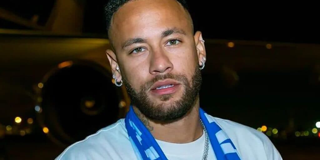 Escândalo de R$2mi: Neymar é denunciado por funcionária e moça expõe tudo que ele fez com ela em mansão
