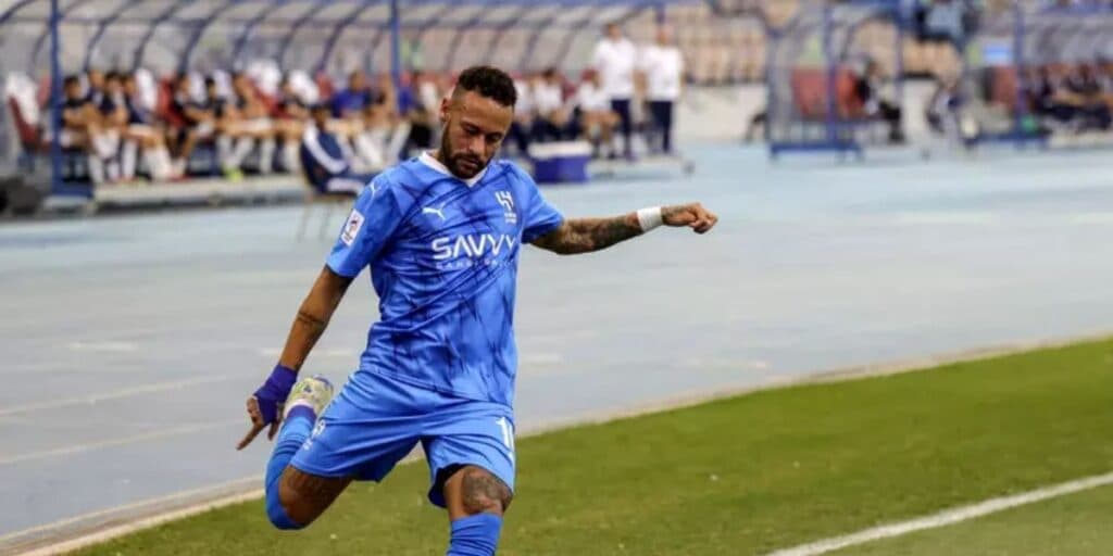 Flamengo esnobado e volta triunfal: Neymar vindo jogar em gigante do Brasil tem martelo batido após 10 anos