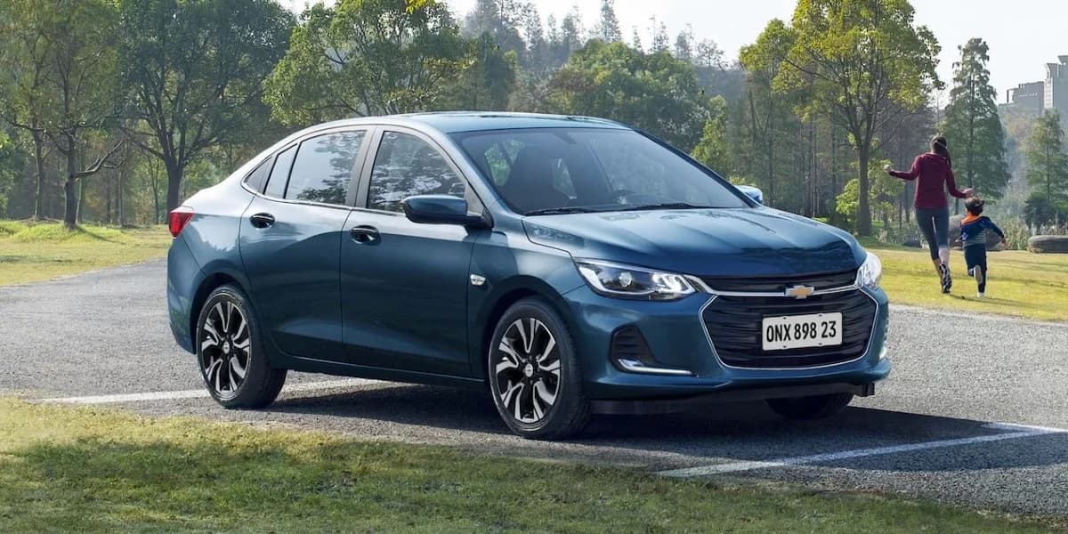 Chevrolet Onix é ofertado com desconto de quase R$ 10 mil (Foto: Reprodução/ Internet) Chevrolet Onix é ofertado com desconto de quase R$ 10 mil (Foto: Reprodução/ Internet)