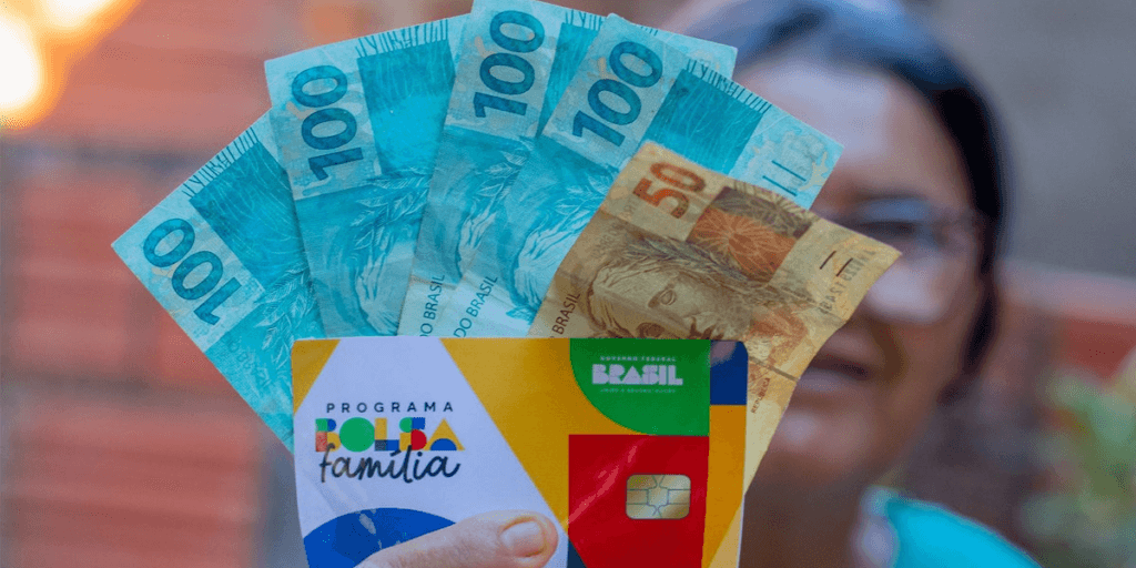 Grande VITÓRIA: Saque EXTRA do Bolsa Família acaba de chegar para milhões em NOVEMBRO