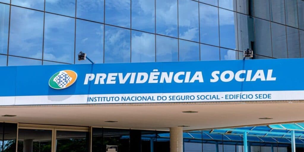 Lei de 2023 na mesa: Milhares de aposentados do INSS têm direito a esse pagamento ESPETACULAR hoje (19)