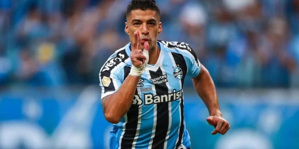 Trocado pelo Inter e 'fico' no Grêmio: Suárez volta atrás e confirma tudo o que a torcida mais desejava