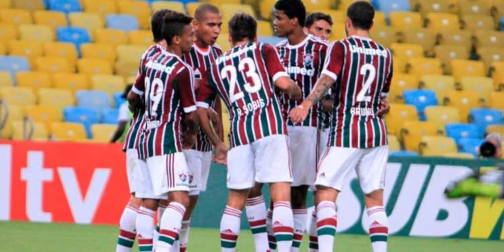 Fernando Diniz aos prantos: Fluminense vive o inferno e meia acima da média se arma para dar adeus ao time