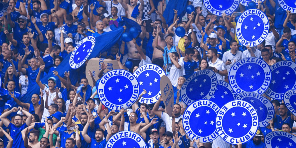Torcida do clube Celeste (Foto: Reprodução, Lancei)