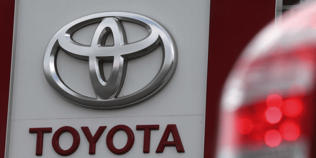 O mais vendido da história: Toyota faz anúncio com SUPER lançamento de carro mais amado para derrubar rivais
