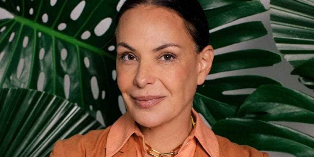 http://tvfoco.uai.com.br/wp-content/uploads/2015/05/Daniela-Mercury.jpg