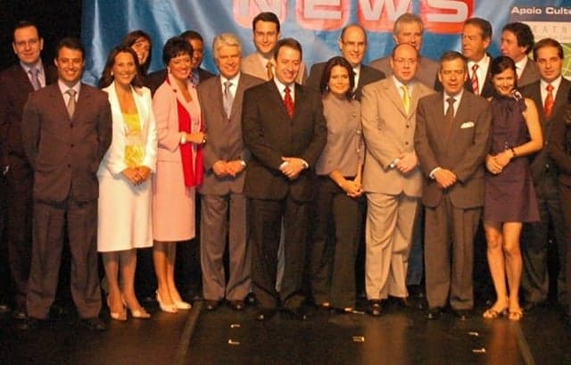 http://tvfoco.uai.com.br/wp-content/uploads/2015/05/Daniela-Mercury.jpg