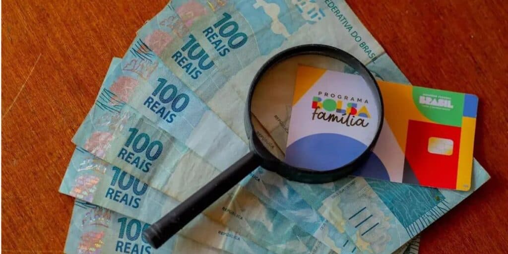 Martelo batido com grande VITÓRIA: Bolsa Família acaba de confirmar NOVO benefício a lista de CPFS