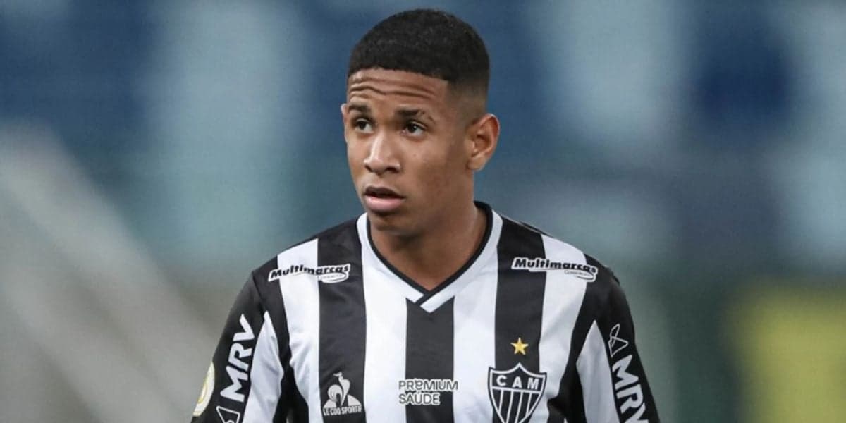 Savinho está na mira do Barcelona - (Foto: Internet)