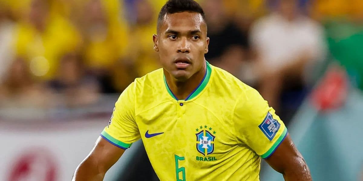 Alex Sandro na seleção disputando a Copa do Mundo - (Foto: Internet)