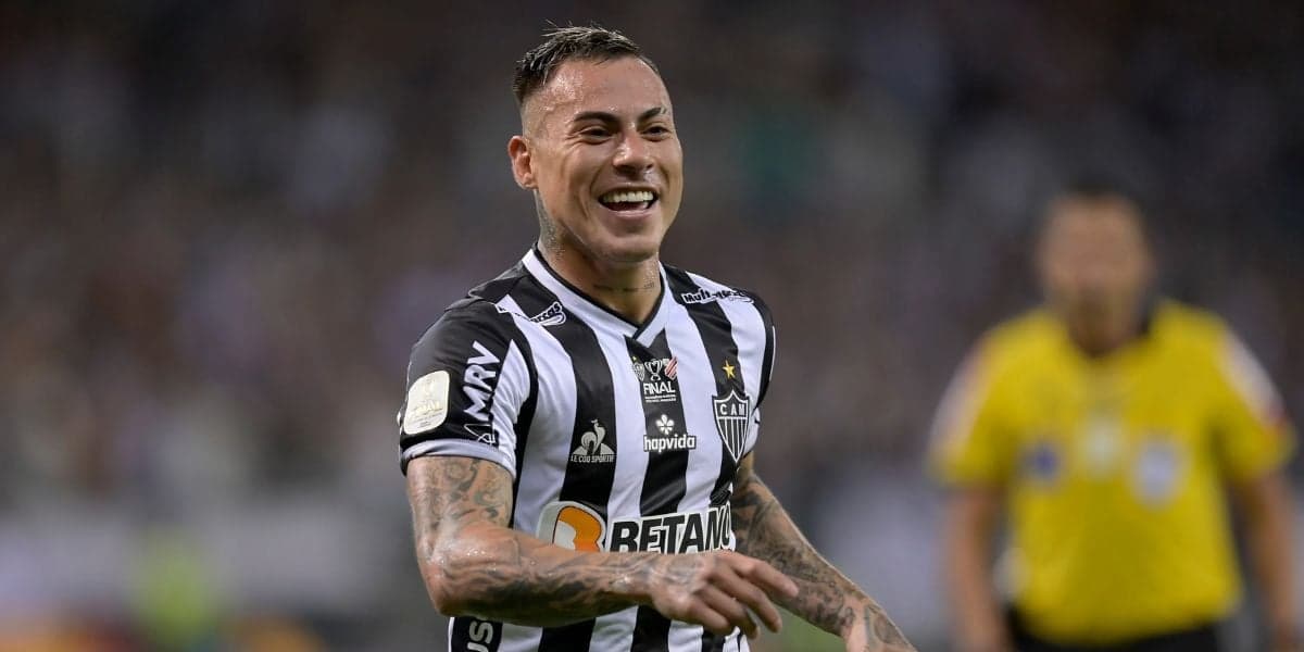 Eduardo Vargas foi oferecido ao Grêmio - Foto | Reprodução: Getty Images