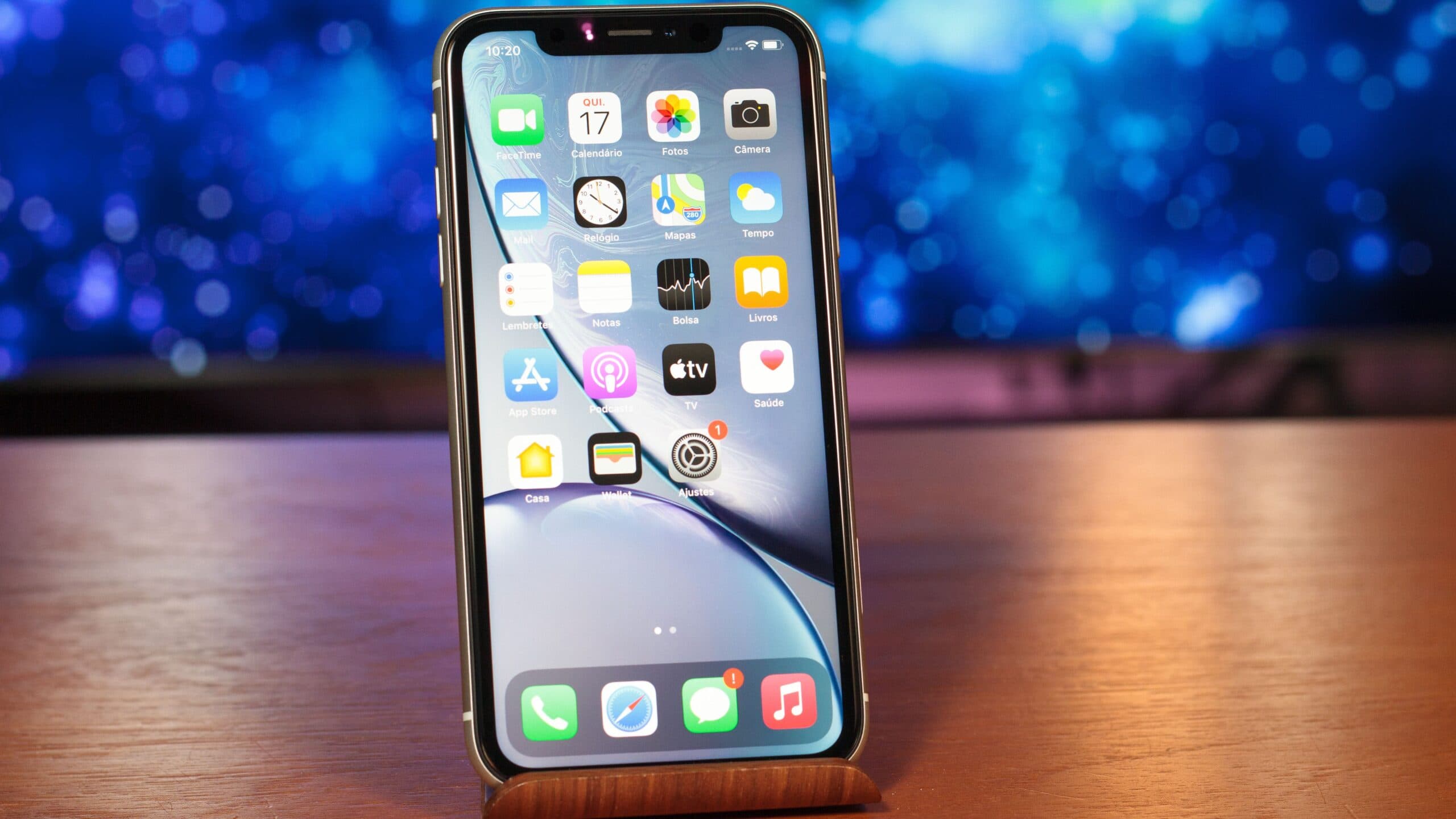 iPhone XR (Reprodução/Internet) iPhone XR (Reprodução/Internet)
