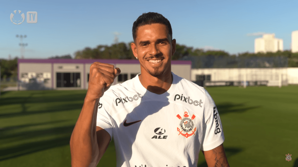 Virada na calada da noite: Lucas Veríssimo surpreende todo mundo e entra na mira de grande rival do Corinthians