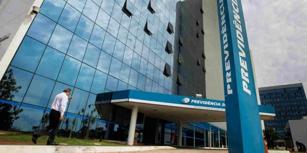 VITÓRIA: INSS é obrigado a mudar regra e milhões de brasileiros vão se aposentar mais cedo a partir de 2024