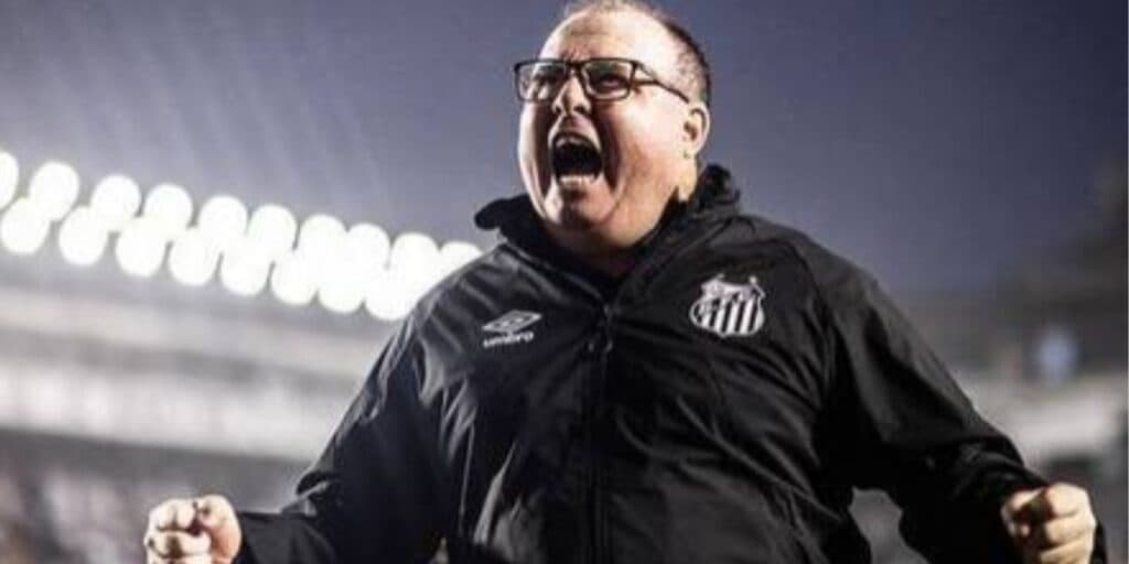 2 anos e M. Fernandes soltando fogos: Chegada de reforço matador da Seleção cai como presente ao Santos