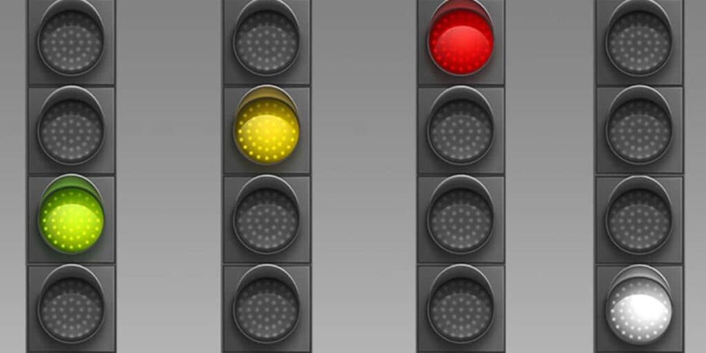 Urgente, 4ª cor no semáforo: Notícia cai como bomba e motoristas precisam se preparar IMEDIATAMENTE