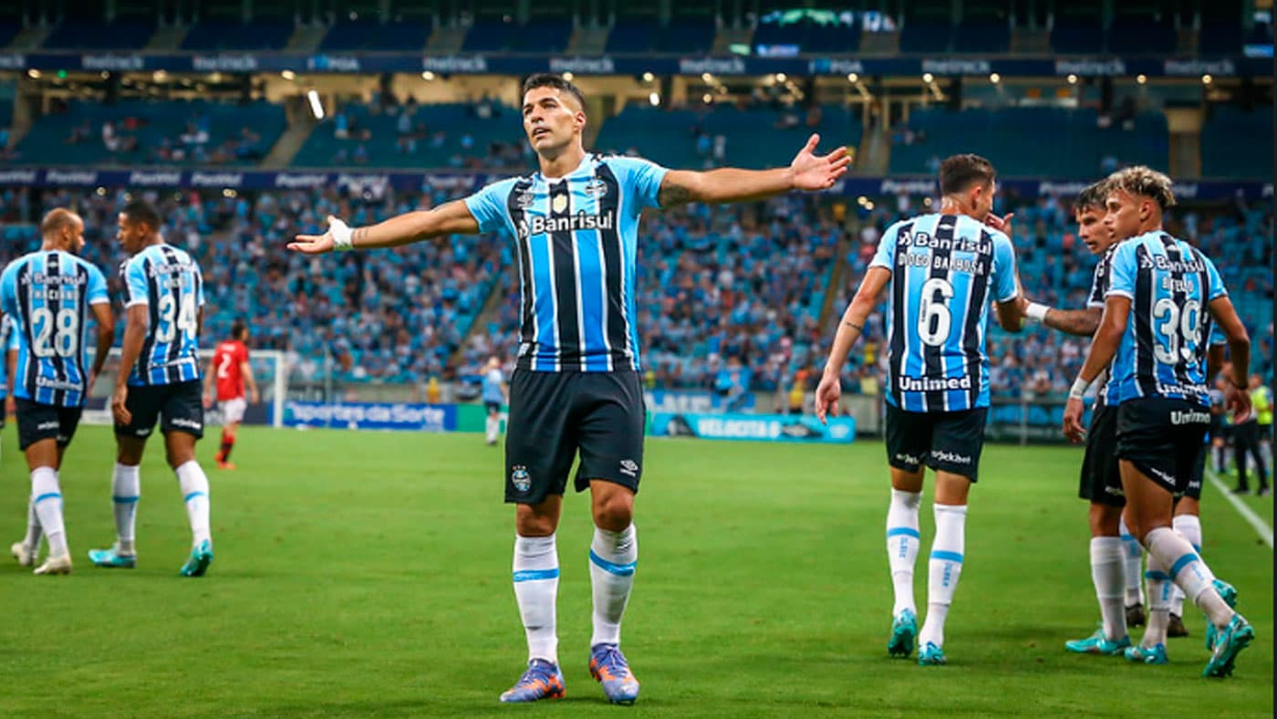 Suárez vai deixar o Grêmio e ainda pode ajudar o Internacional (Foto: Divulgação)