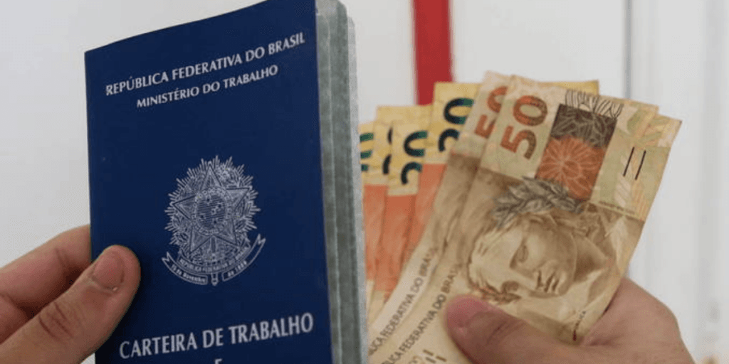 Trabalhadores em festa: 2º parcela do 13º salário é adiantada para esta sexta a milhares no Rio de Janeiro