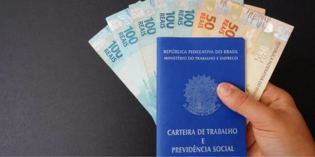Saque duplo, direito irrevogável e antecipação: 3 vitórias do 13º salário para lista de CPFs em 2023