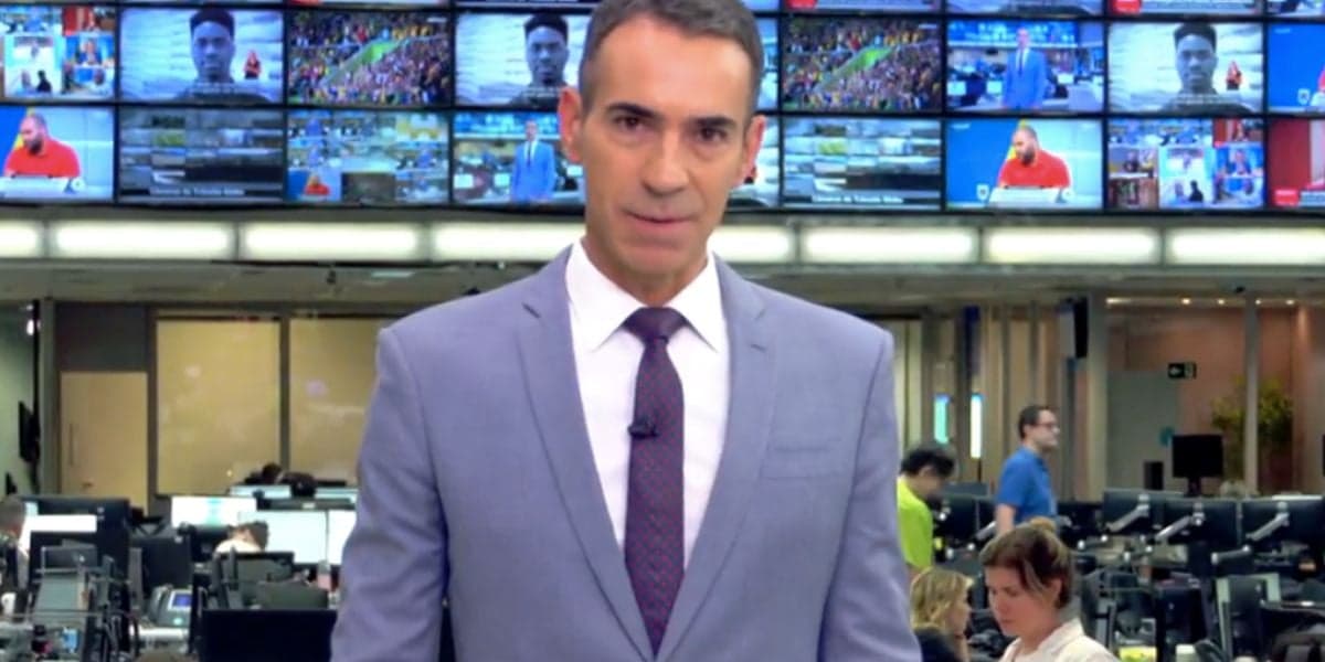 César Tralli no Jornal Hoje (Foto: Reprodução / Globo)