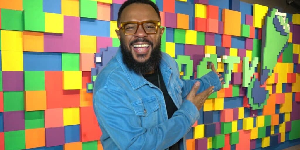 RedeTV! contrata Marcelo Marrom para comandar novo programa de variedades