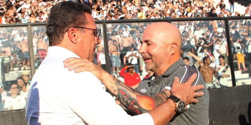 Volta triunfal de Sampaoli e Luxemburgo em 2024: Contratação dos técnicos cai como bomba em 2 gigantes agora