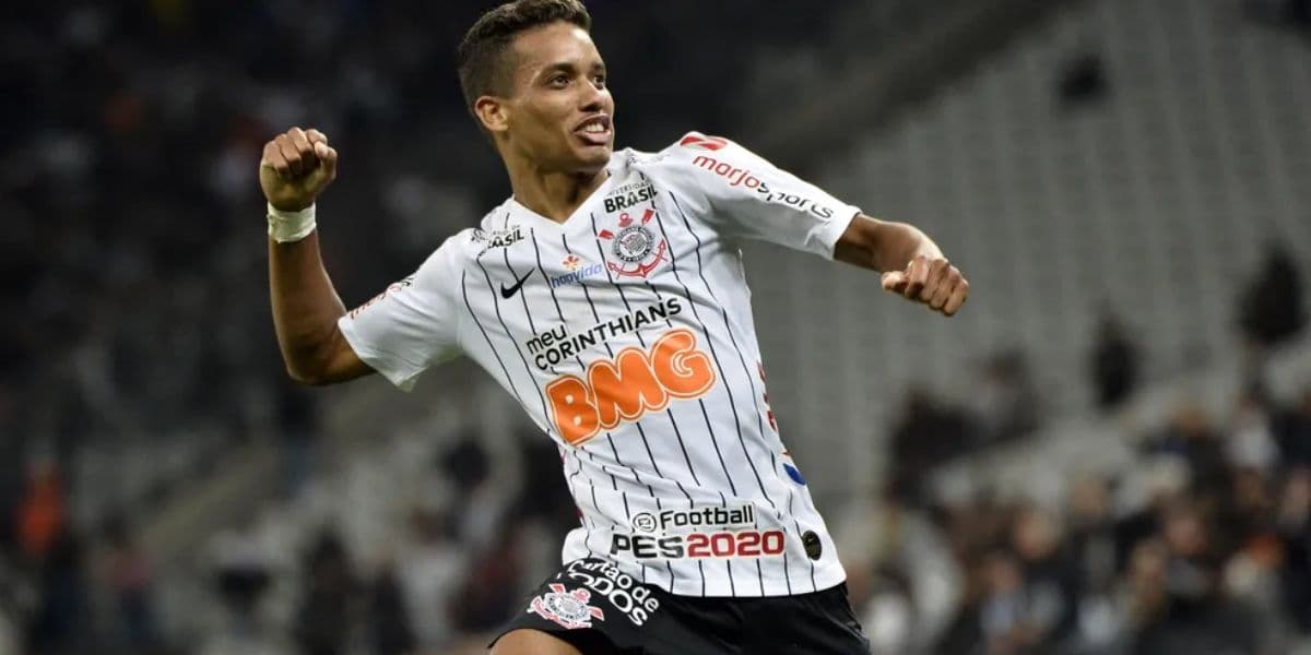 Augusto age na surdina no Corinthians por retorno de craque após 3 anos - (Foto Internet) Augusto age na surdina no Corinthians por retorno de craque após 3 anos - (Foto Internet)