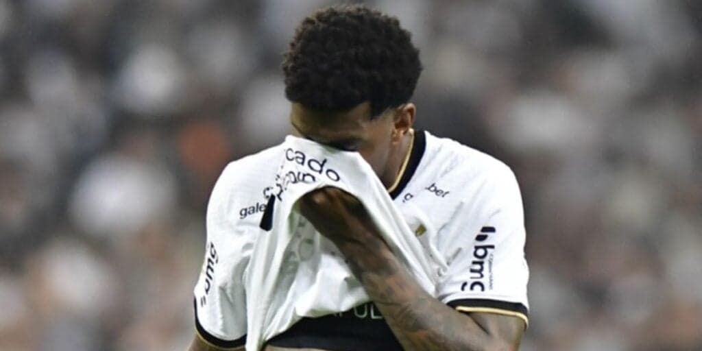 Direto pra rival da série A: Gil tem confirmação de adeus no Corinthians e esse é o seu novo time em 2024