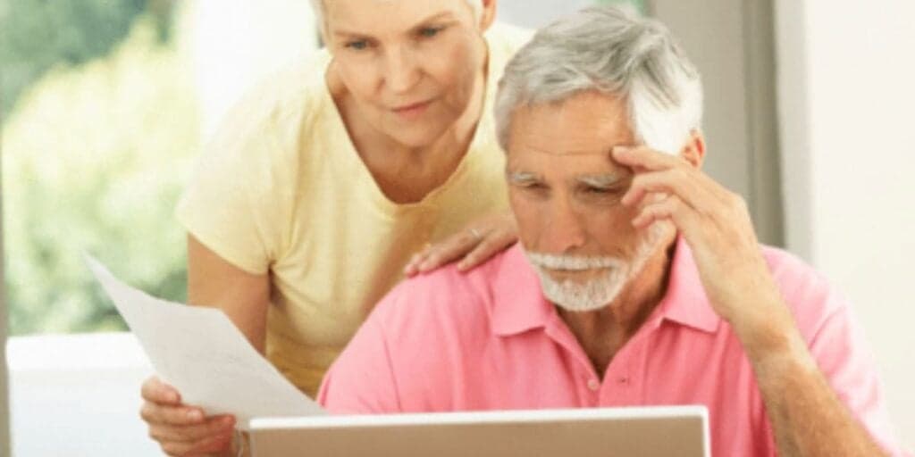 Alívio para o bolso dos idosos: Brasileiros com mais de 60 anos estão livres do pagamento destas 4 dívidas