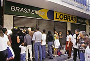 http://tvfoco.uai.com.br/wp-content/uploads/2015/05/Daniela-Mercury.jpg