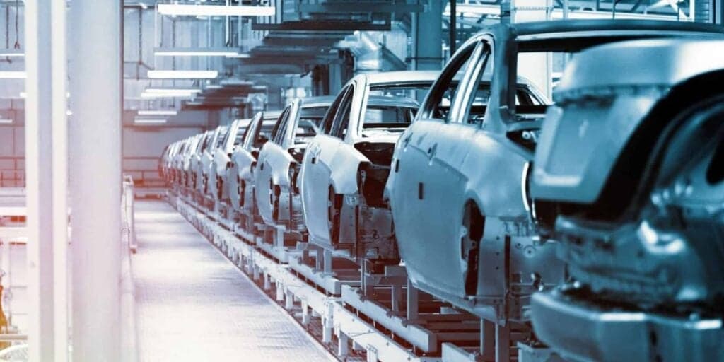 Fiasco de vendas, fim devastador e consumidores chocados: Adeus de 3 montadoras de carros do Brasil
