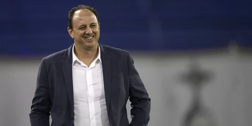 De cair o queixo: Este era o salário de Rogério Ceni antes de ser demitido repentinamente