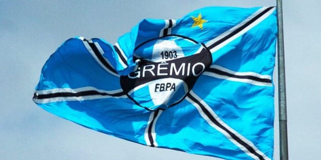Escândalo, está fora: Grêmio decide demitir técnico após denúncia e comunicado de adeus é emitido
