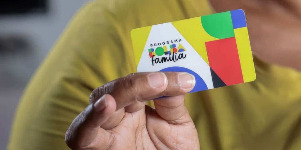 Novas regras 2024: BOLSA FAMÍLIA corre perigo e pode ser cortado se você não fizer isso IMEDIATAMENTE