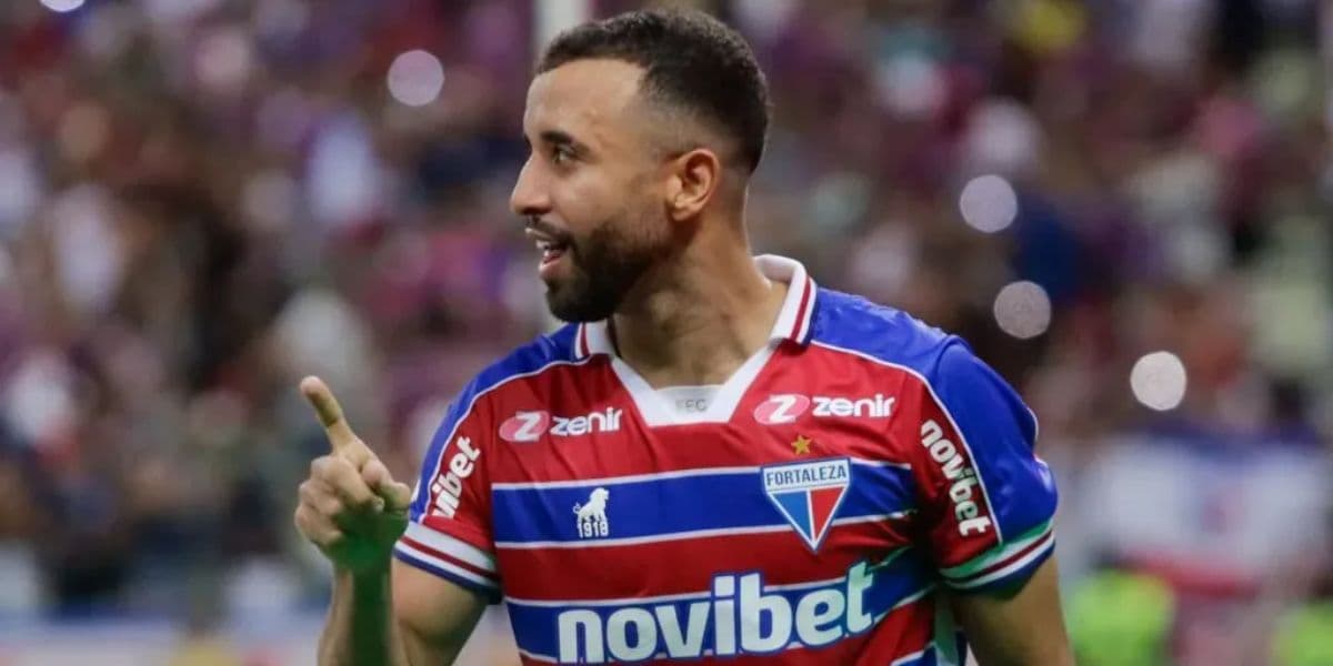 Palmeiras sela contratação do substituto de Danilo e mais 2 - (Foto: Internet)