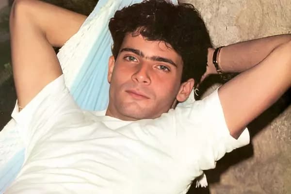 Lauro Corona era jovem e bonito quando perdeu a batalha para a Aids (Foto: Divulgação)