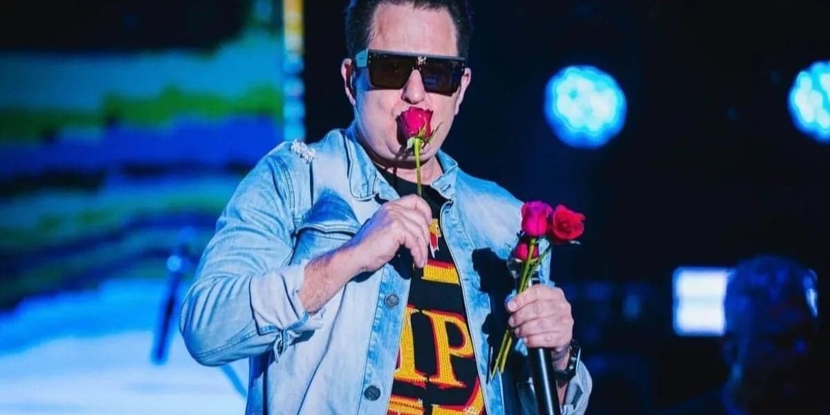Record deu notícia sobre Marrone (Foto: Reprodução/Instagram)