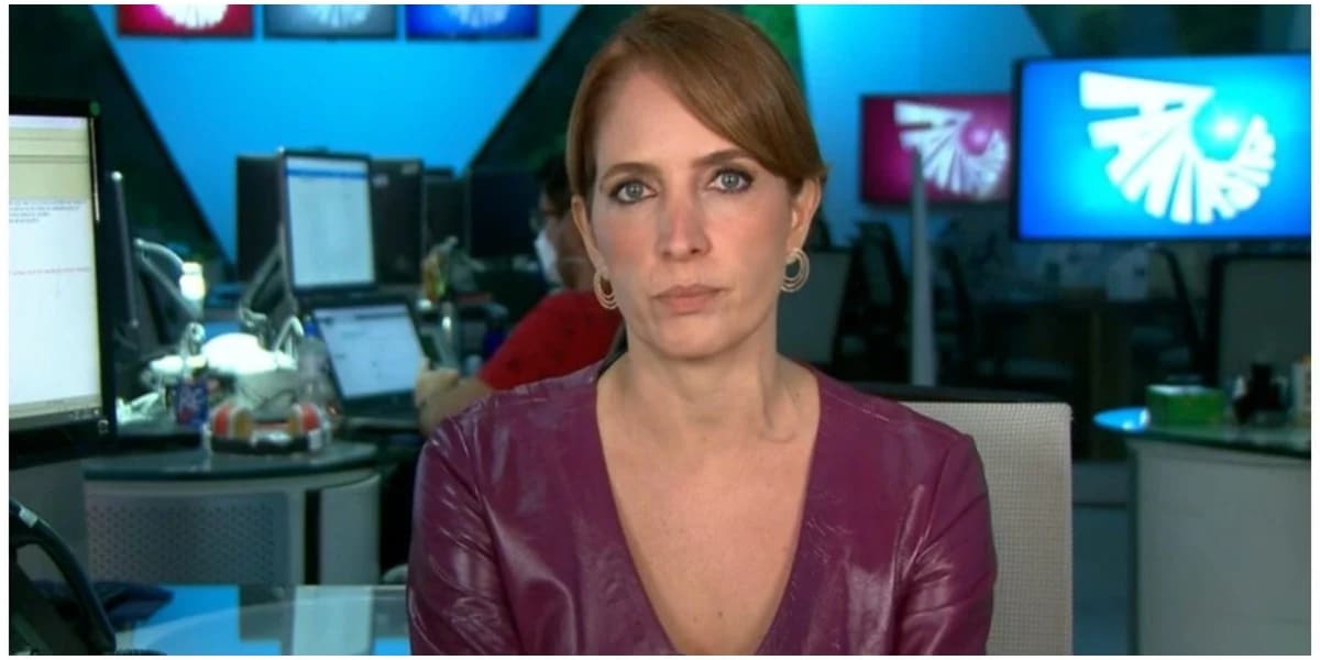 http://tvfoco.uai.com.br/wp-content/uploads/2015/05/Daniela-Mercury.jpg