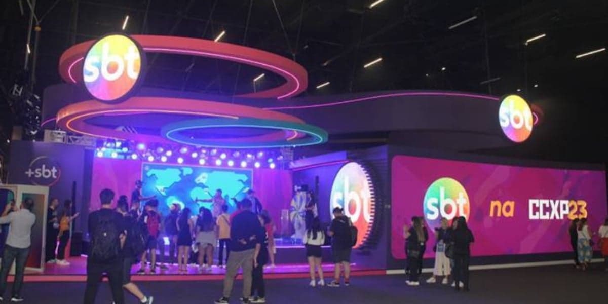 SBT tem estande na Comic-Con 2023 (Foto: Reprodução/Tô na Fama!)
