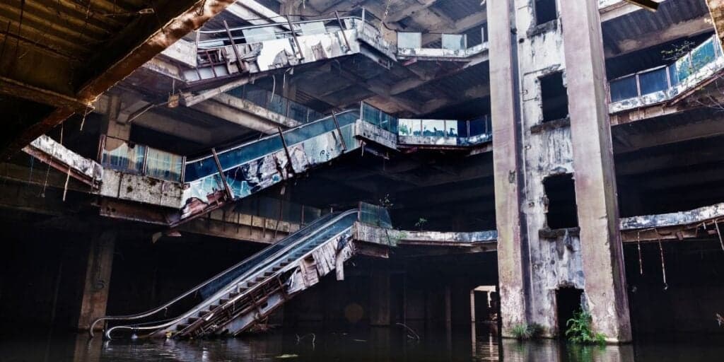 Abandono, leilão e encerramento de atividades: 3 shoppings gigantescos em São Paulo e o trágico fim