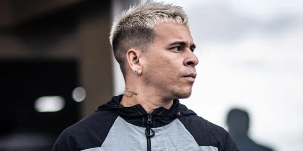 O jogador de futebol, Soteldo (Foto: Raul Baretta/Santos)