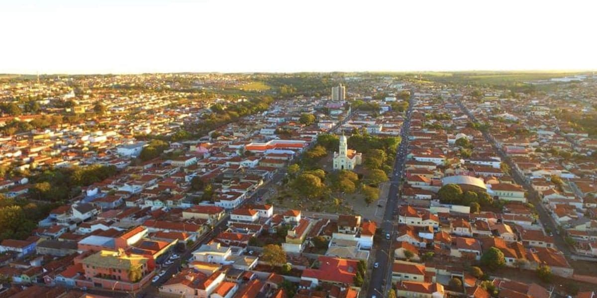 Cidade de Dois Córregos (Reprodução/Internet)
