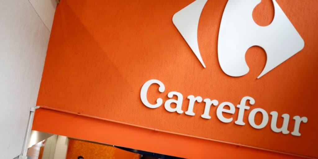 Fechamento de unidade, desespero de clientes e chegada de rival matadora: 3 reviravoltas do Carrefour em 2024