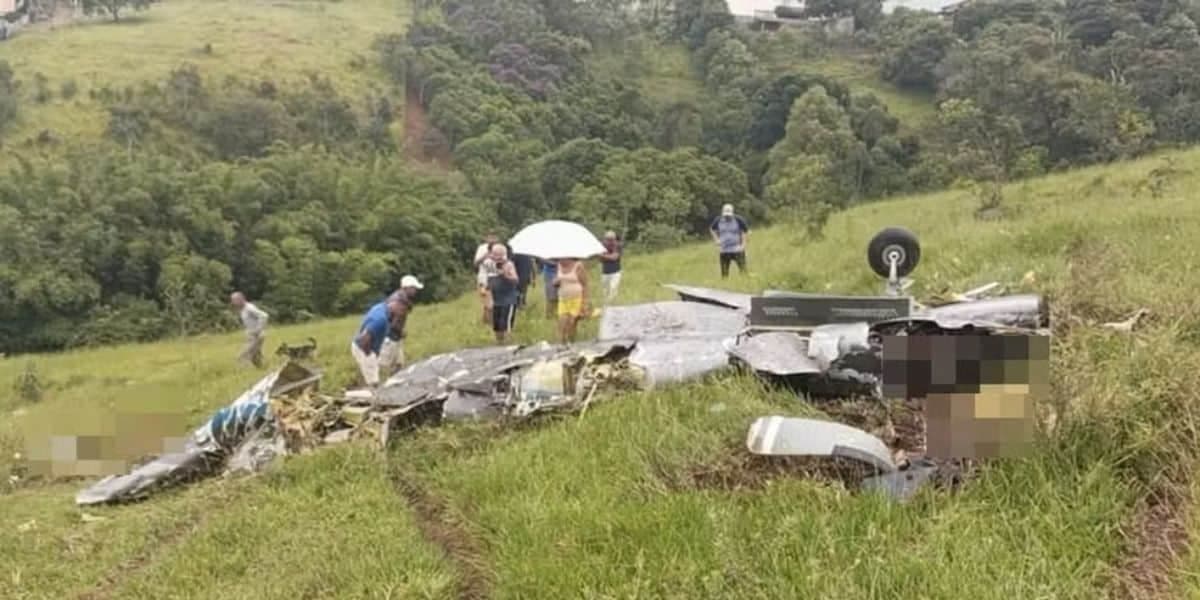Destroços aeronave (Foto: Reprodução / Redes sociais)